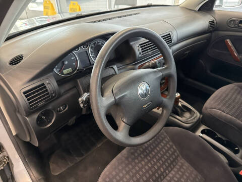 2003 Volkswagen Passat GLS V6