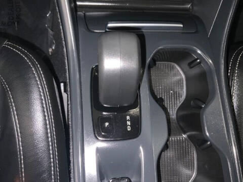 2022 Volvo XC40 T4 Momentum