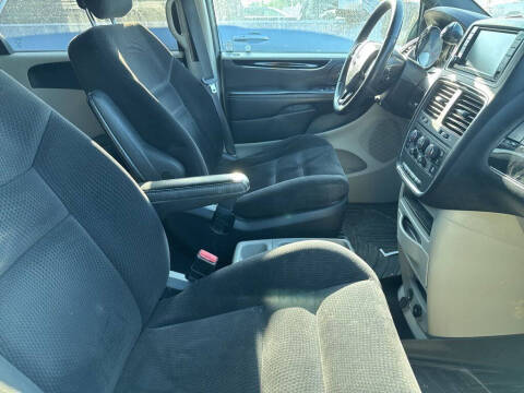 2014 Dodge Grand Caravan SE 30th Anniversary