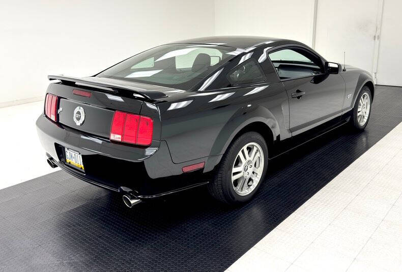 2006 Ford Mustang