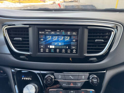 2019 Chrysler Pacifica Touring Plus