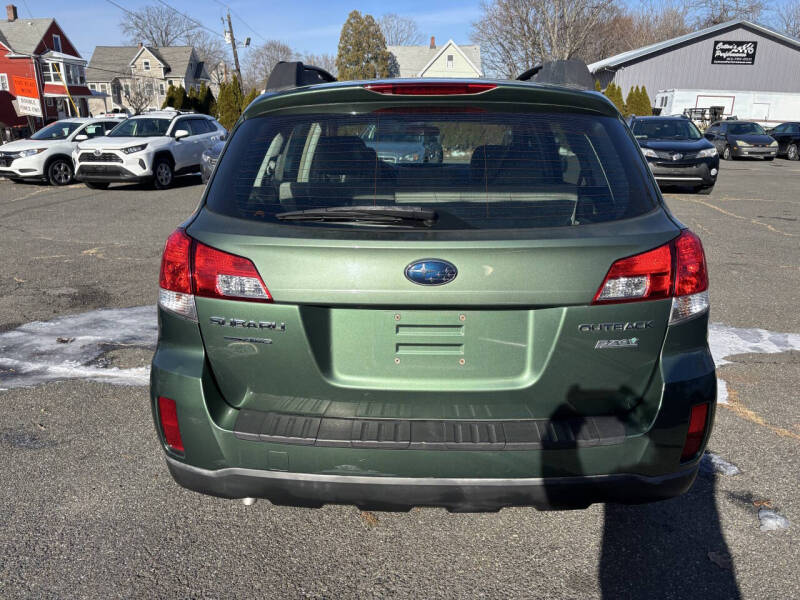 2014 Subaru Outback 2.5i