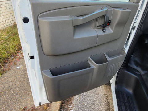 2020 Chevrolet Express LS 2500