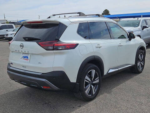2023 Nissan Rogue SL