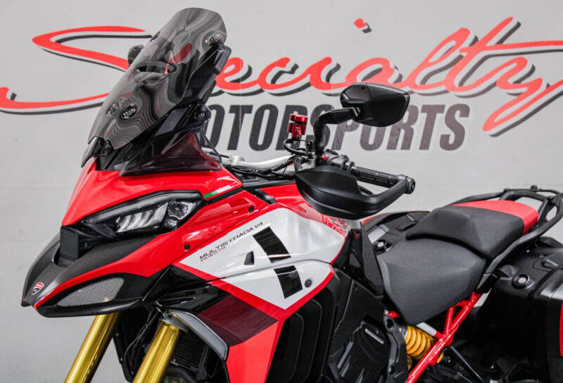 2023 Ducati Multistrada V4 Pike Peak