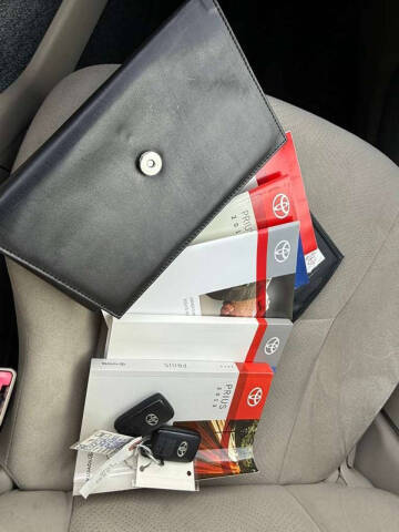 2013 Toyota Prius Two