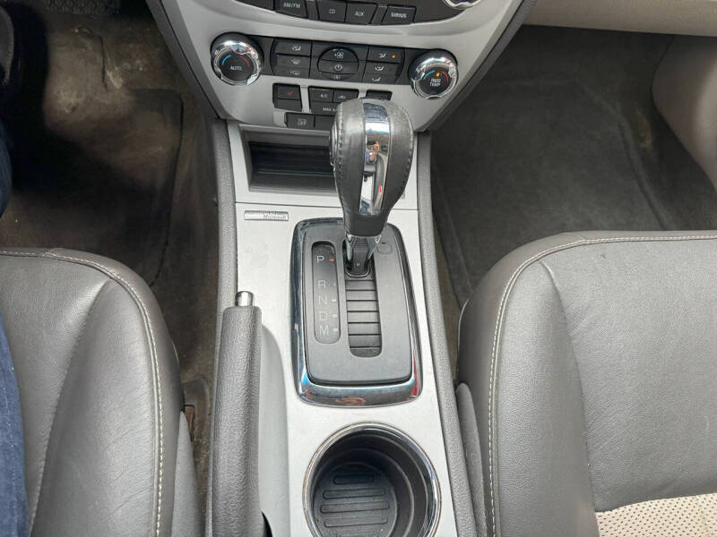 2011 Mercury Milan V6 Premier