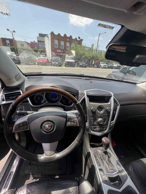 2012 Cadillac SRX Luxury Collection