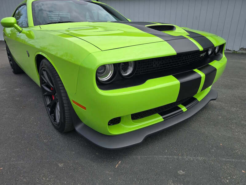 2015 Dodge Challenger SRT Hellcat