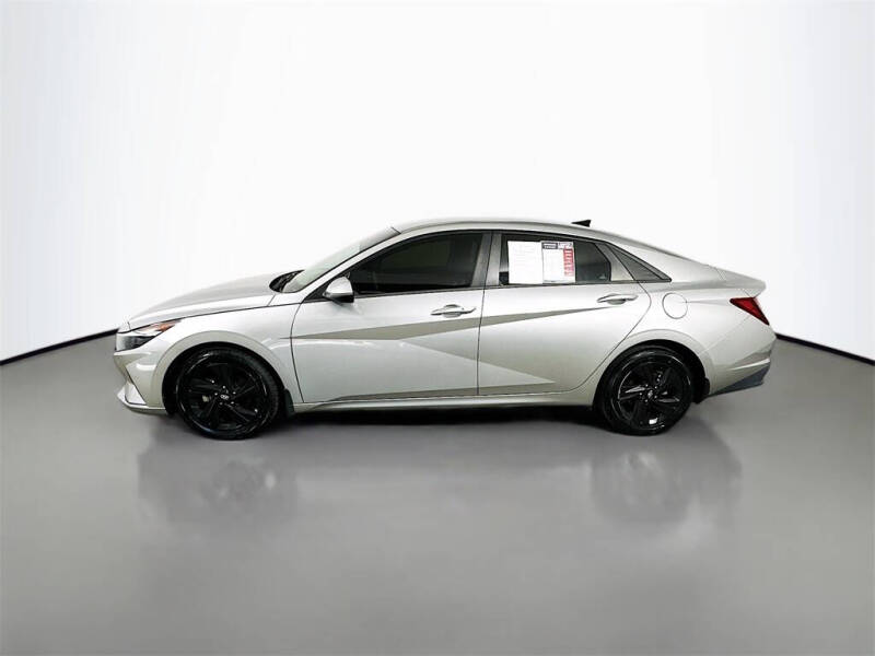 2022 Hyundai Elantra