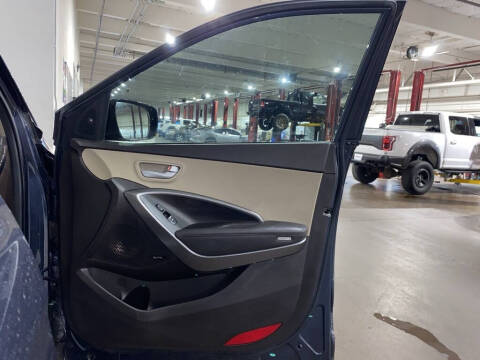 2017 Hyundai Santa Fe Sport 2.0T Ultimate