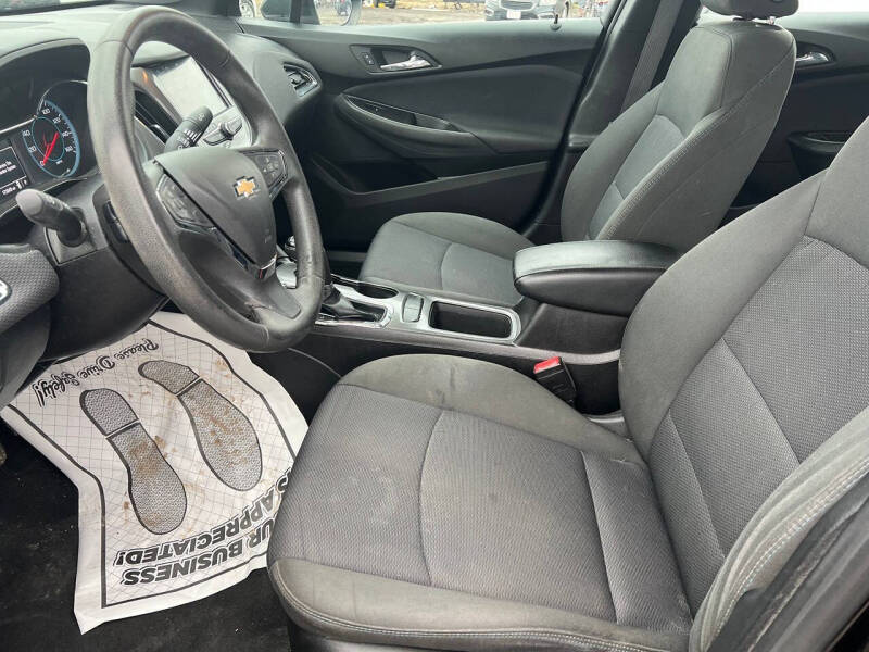 2017 Chevrolet Cruze LT Auto