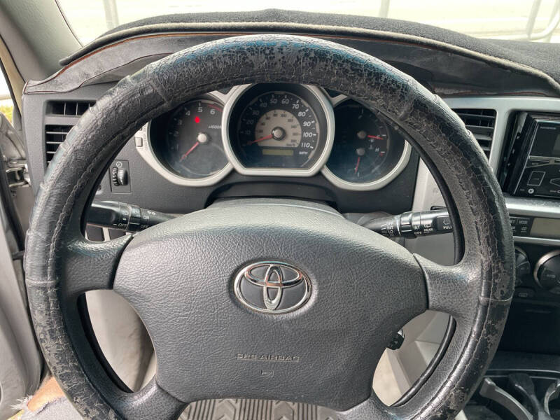 2004 Toyota 4Runner SR5