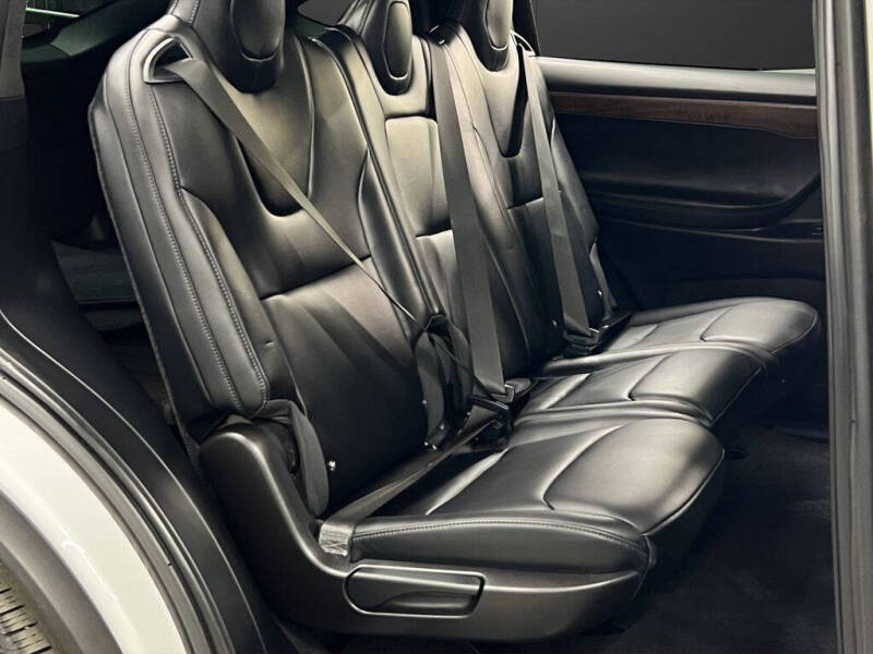 2020 Tesla Model X Long Range