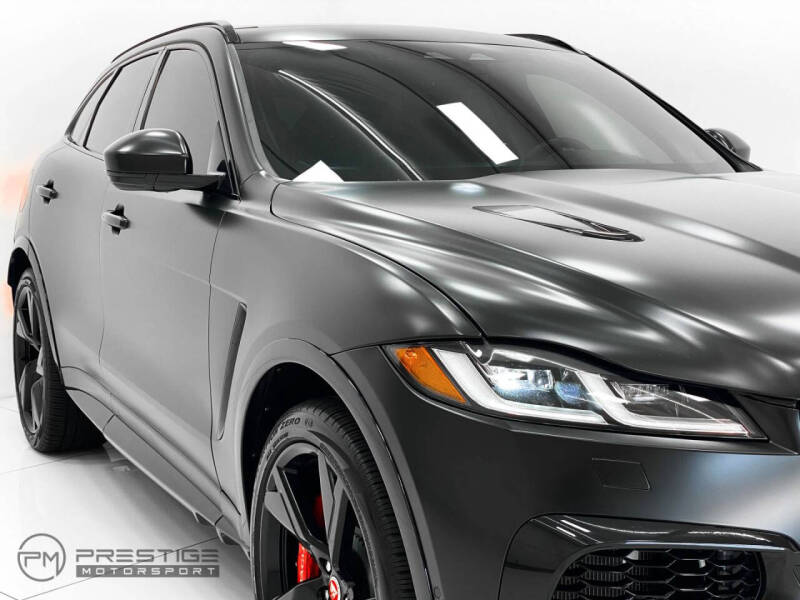 2022 Jaguar F-PACE SVR