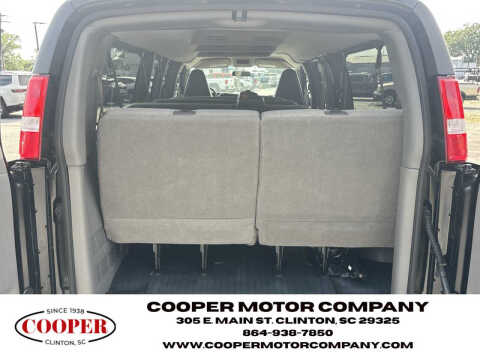 2025 Chevrolet Express LS 3500