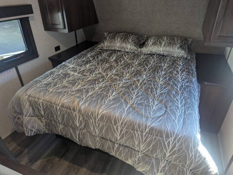 2019 Jayco Jay Flight Rocky Mt. Edition 248 / 29ft