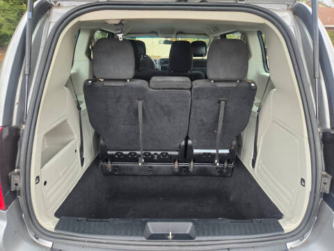 2016 Dodge Grand Caravan American Value Package