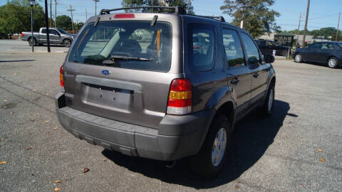 2006 Ford Escape XLS