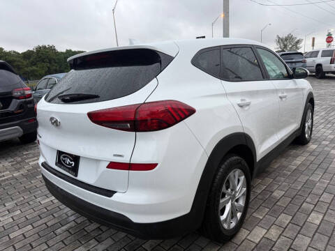 2021 Hyundai Tucson SE