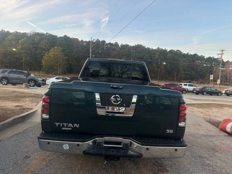 2005 Nissan Titan LE photo 20