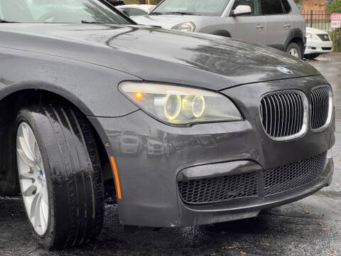 2012 BMW 7 Series