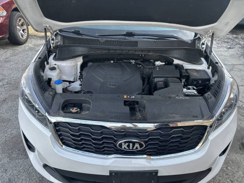 2020 Kia Sorento LX V6