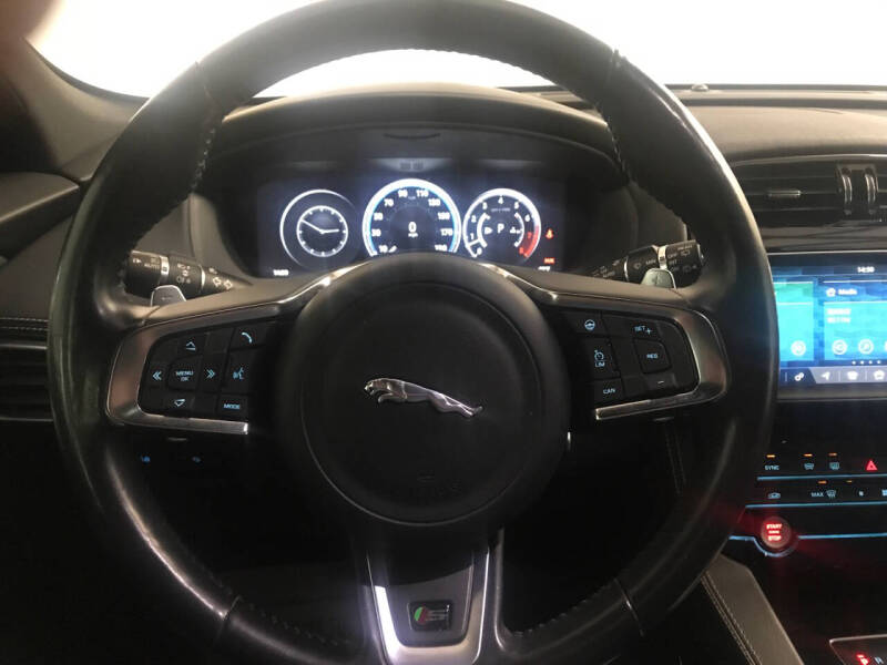 2017 Jaguar F-PACE S