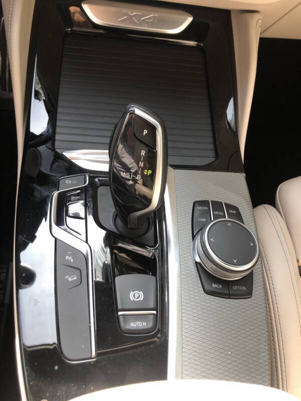 2019 BMW X4 xDrive30i