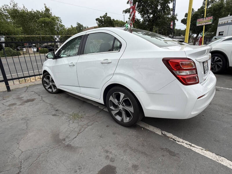 2018 Chevrolet Sonic Premier Auto
