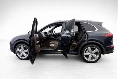2017 Porsche Cayenne S