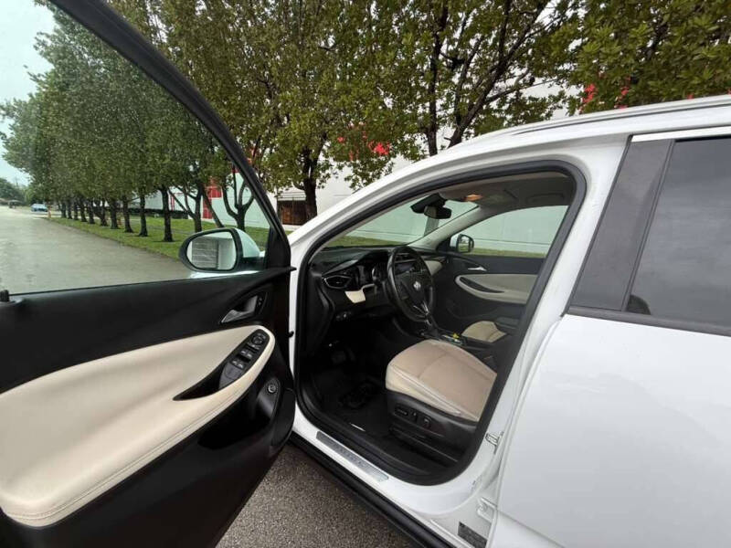 2020 Buick Encore GX Select