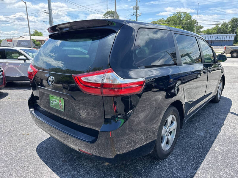 2015 Toyota Sienna L 7-Passenger