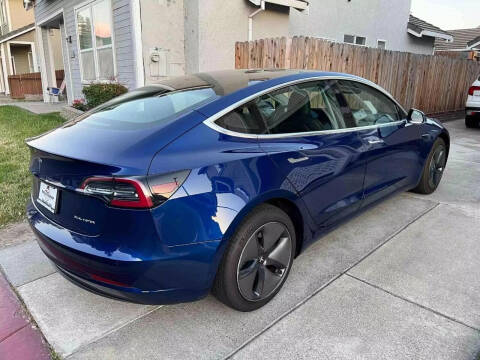 2020 Tesla Model 3 Long Range