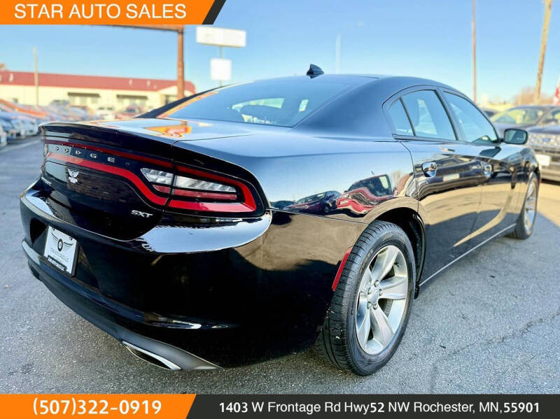 2016 Dodge Charger SXT