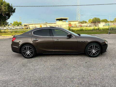 2015 Maserati Ghibli