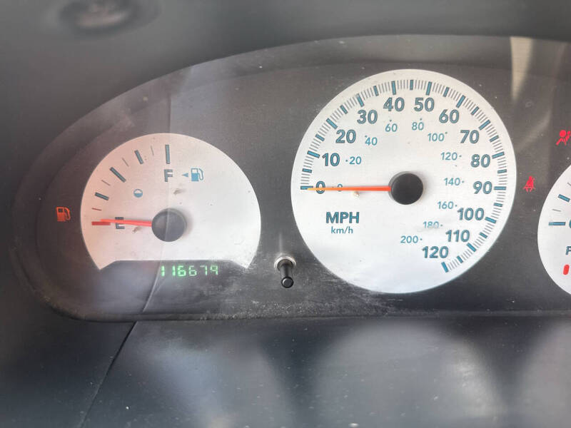 2005 Dodge Caravan SE