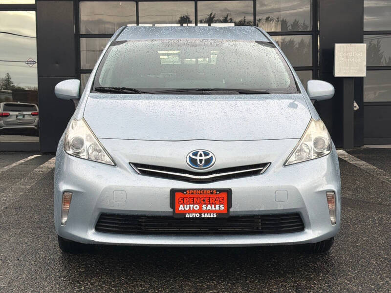 2012 Toyota Prius v Three
