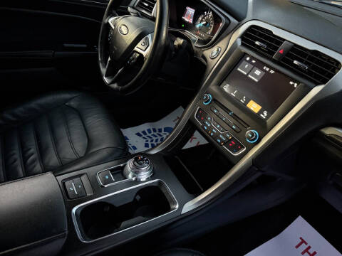 2018 Ford Fusion Energi SE Luxury