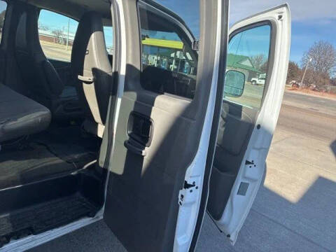 2016 Chevrolet Express LS 2500