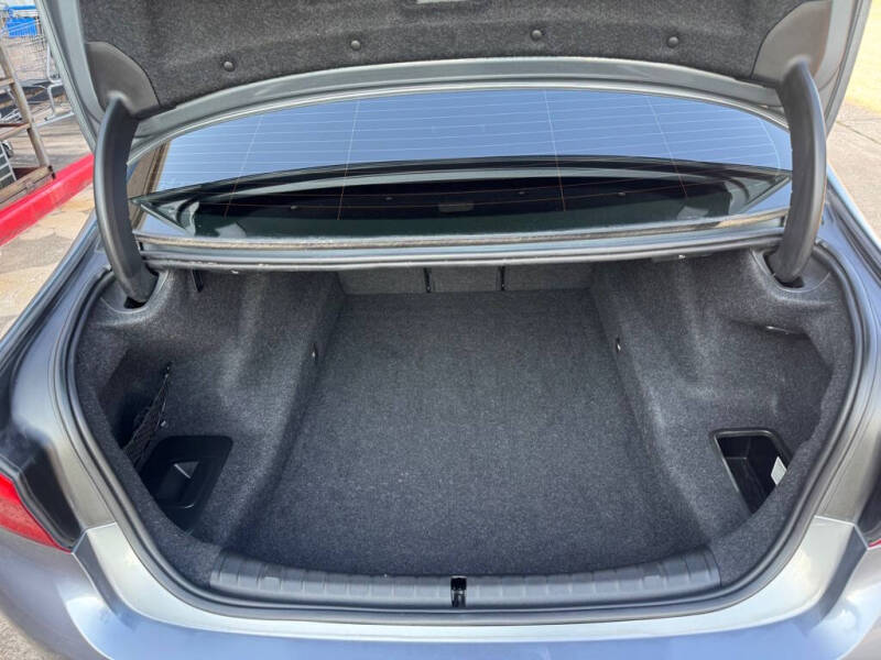 2018 BMW 5 Series 530i