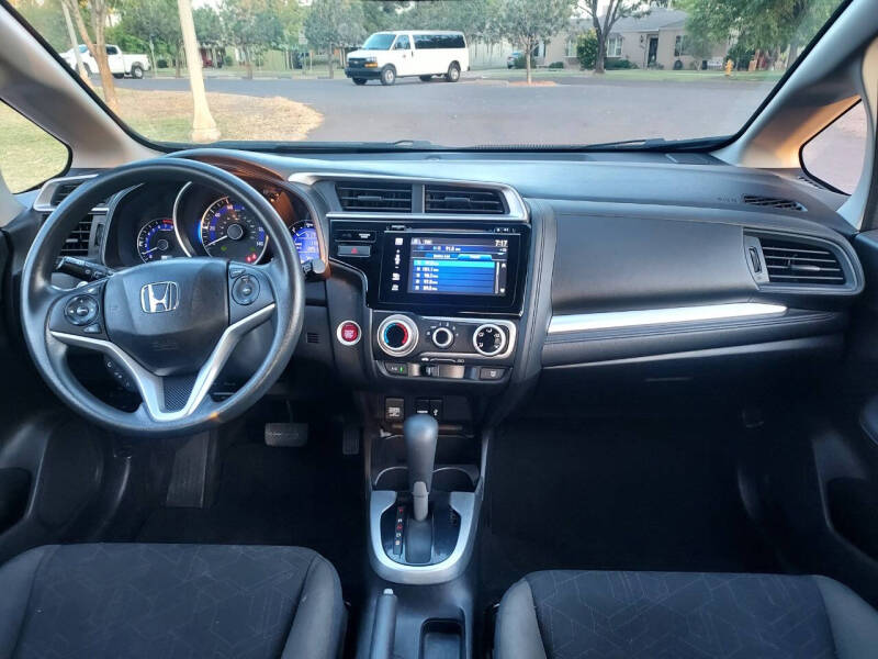 2017 Honda Fit EX