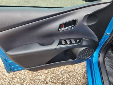 2019 Toyota Prius XLE