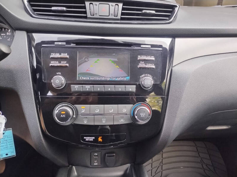 2017 Nissan Rogue Sport S