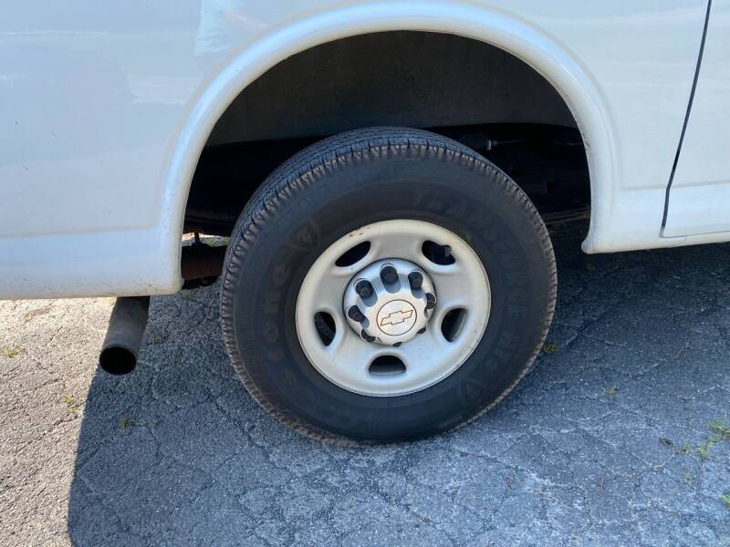 2017 Chevrolet Express 2500