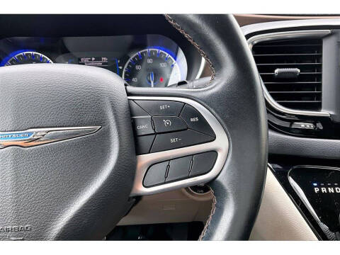 2018 Chrysler Pacifica Touring L