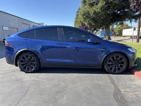 2022 Tesla Model X Plaid
