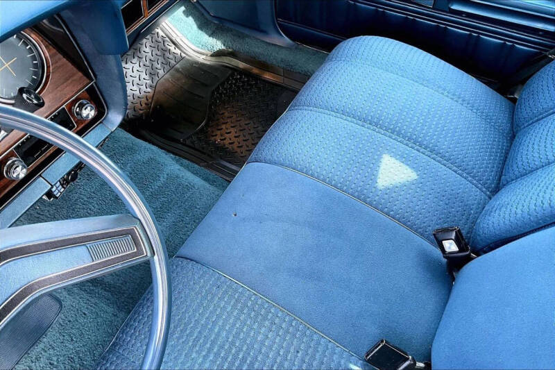 1977 Ford Crown Victoria