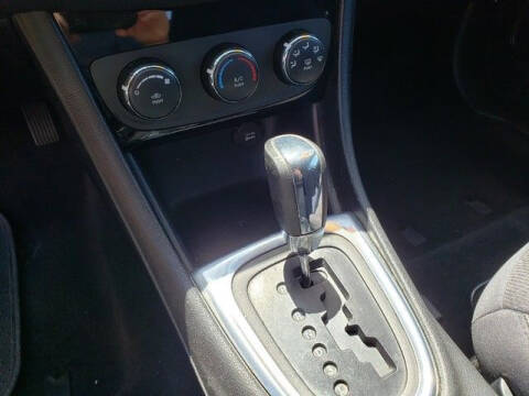 2013 Chrysler 200 LX