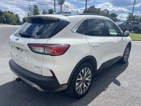 2020 Ford Escape Titanium